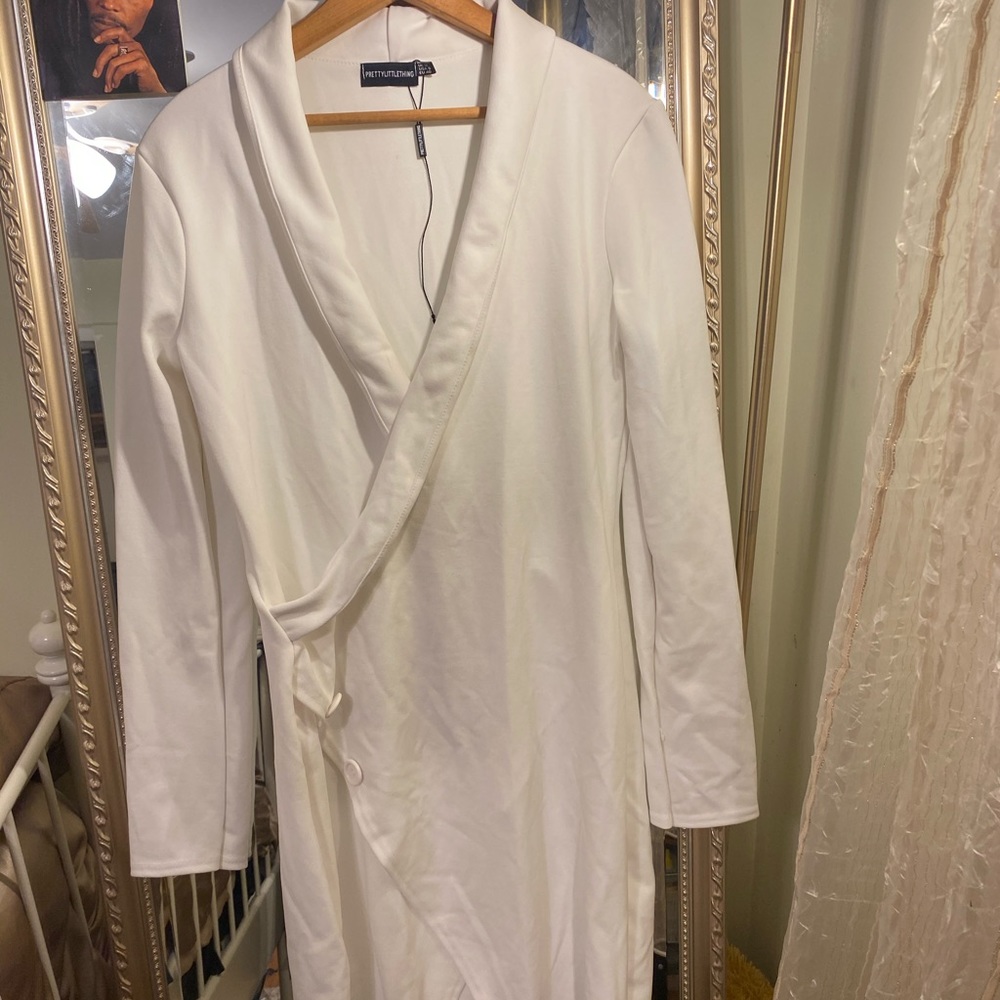 Pretty Little Thing Blazer Dress